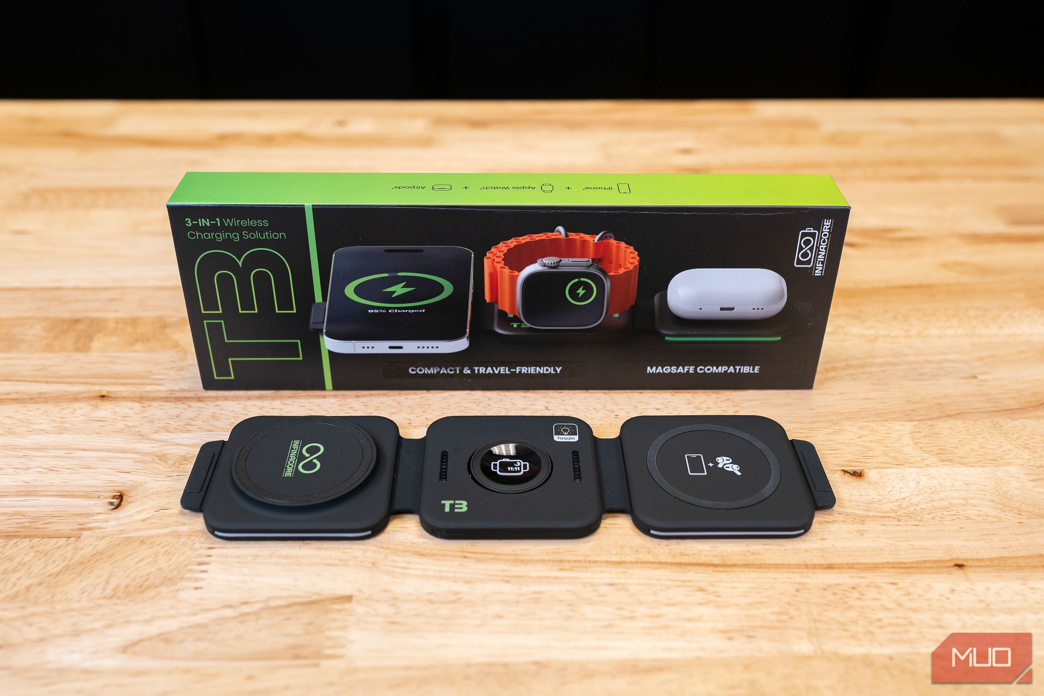 /sv/images/infinacore-t3-wireless-charging-station-box.jpg