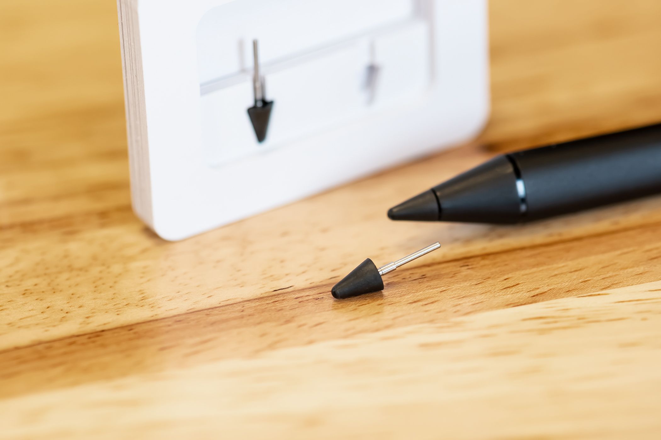 /sv/images/kobo-elipsa-2e-stylus.jpg