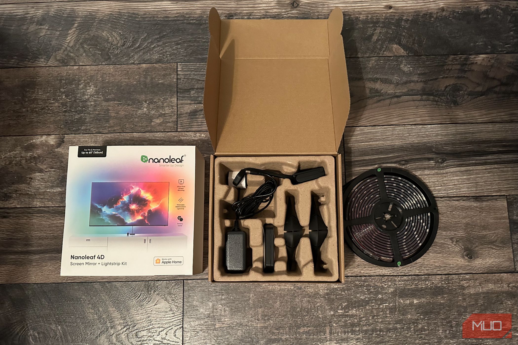 /sv/images/nanoleaf-4d-box-contents.jpg