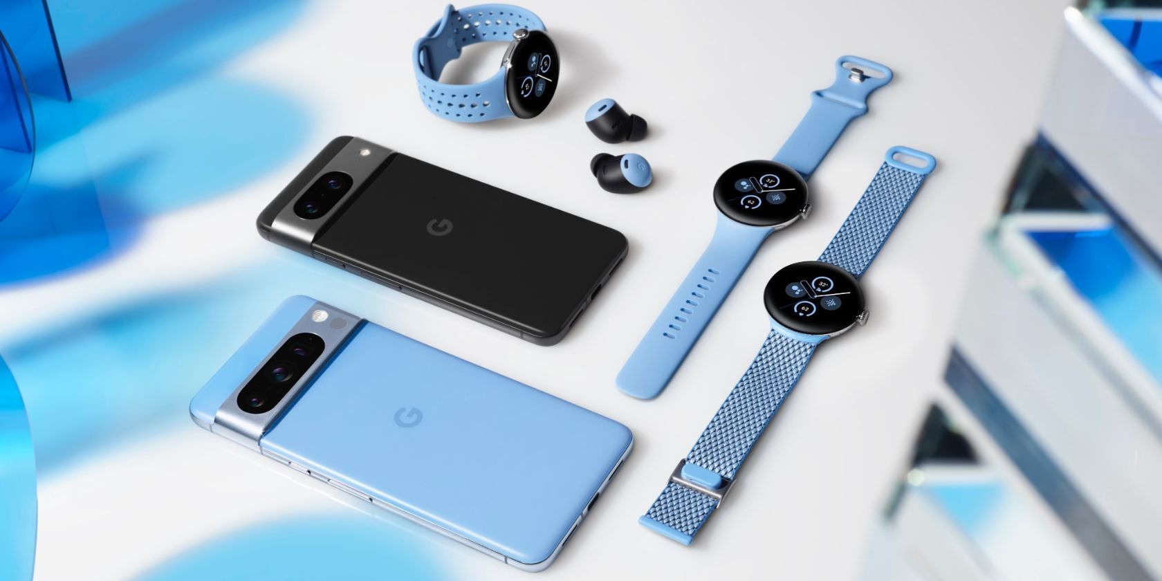 /sv/images/pixel-8-and-pixel-8-pro-kept-on-a-table-alongside-pixel-buds-pro-and-pixel-watch-2.jpg
