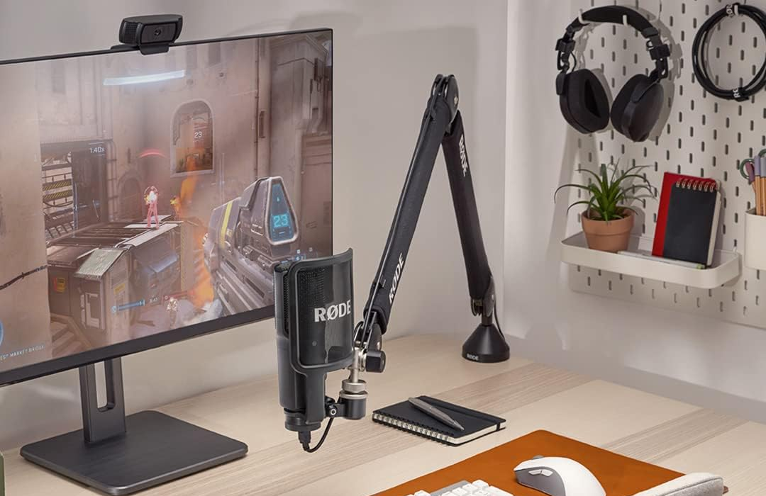 /sv/images/rode-psa1-boom-arm-installed-to-a-desk.png
