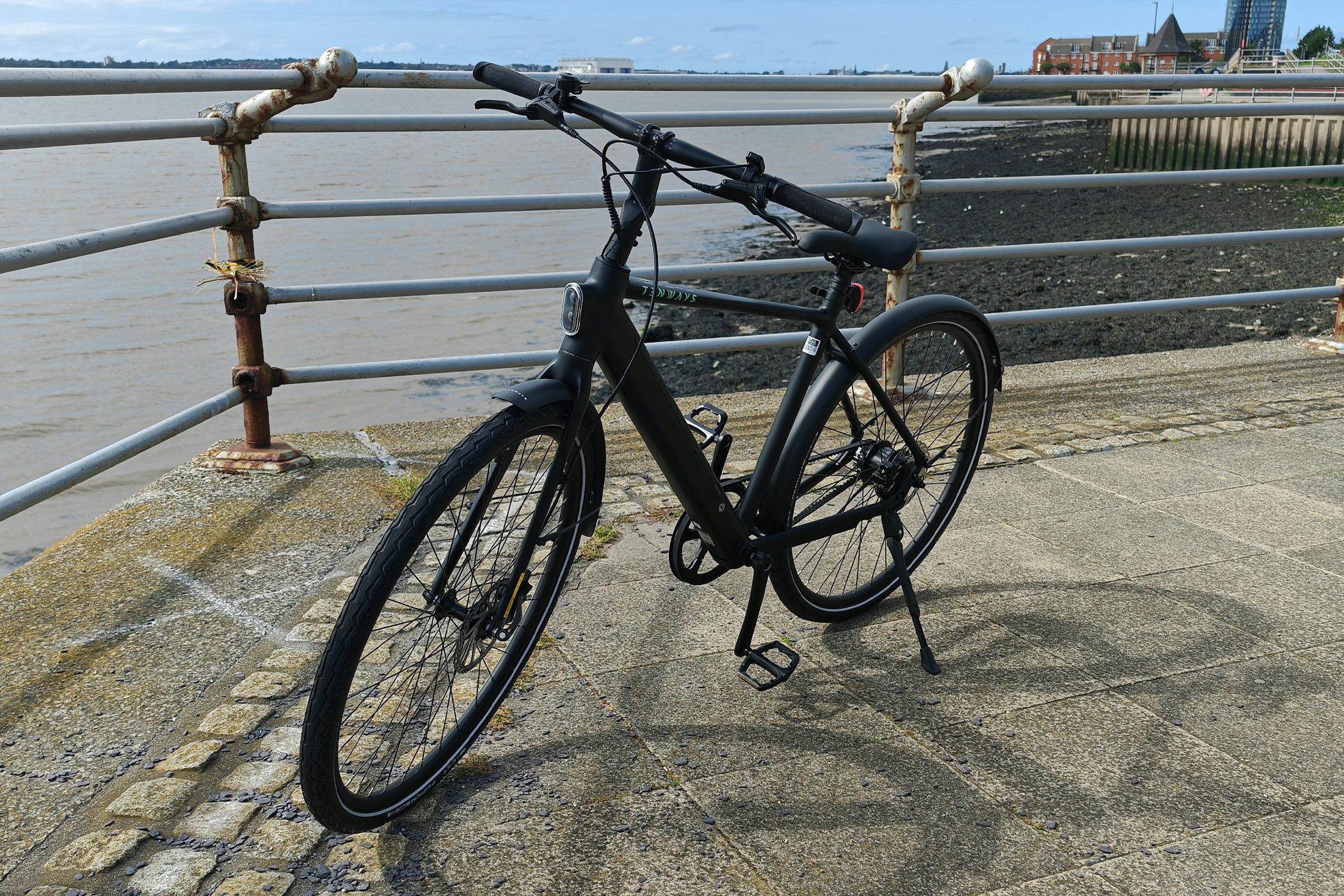 /sv/images/tenways-cgo600-pro-full-bike-from-front-right.jpg