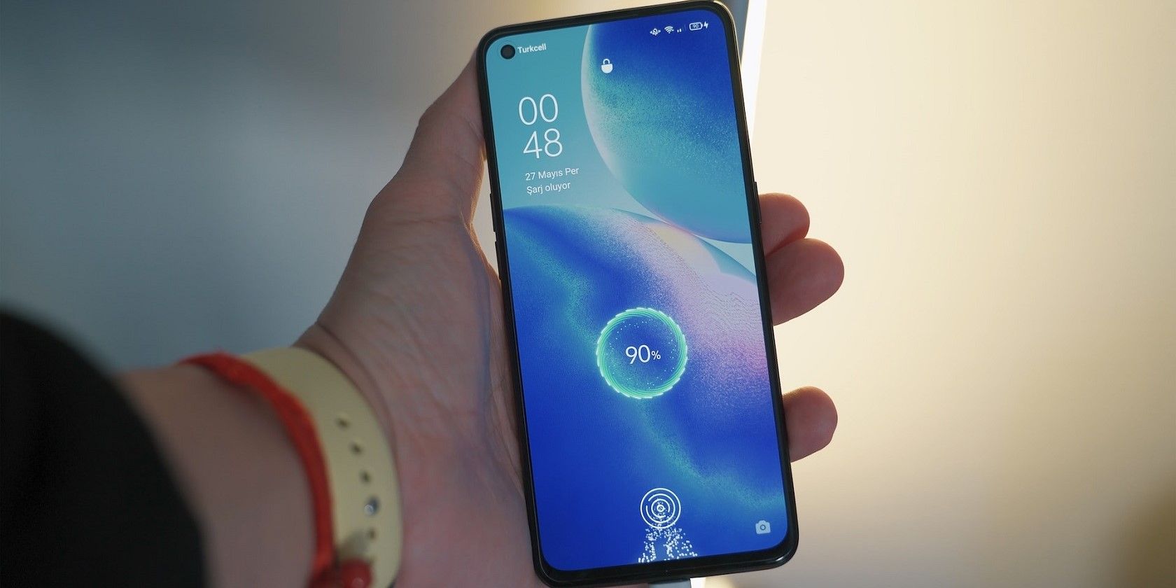 /sv/images/ultra-fast-charging-smartphone.jpg