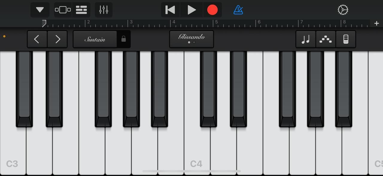 /sv/images/virtual-piano-in-the-garageband-app.jpeg