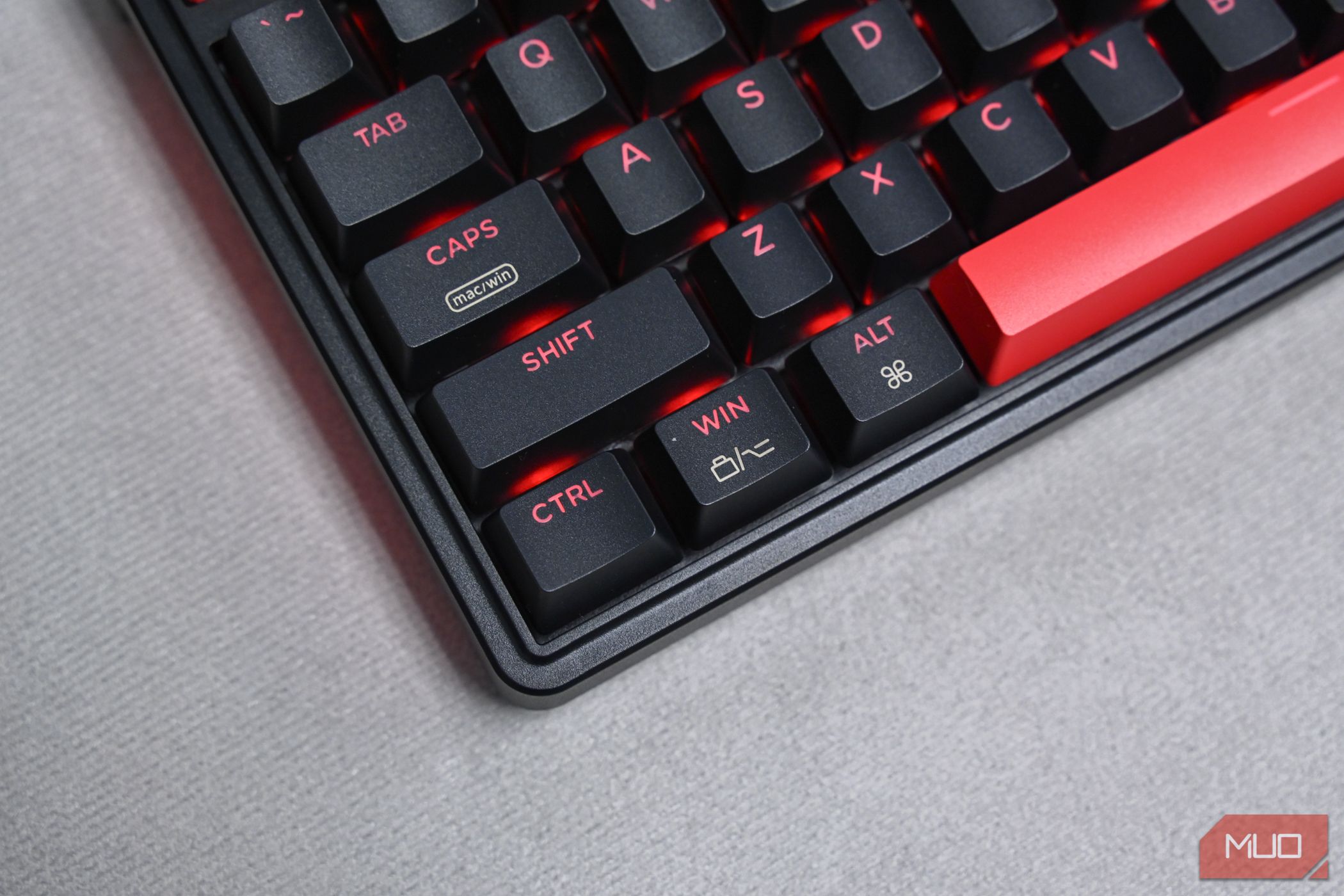 /sv/images/window-and-mac-keys-on-the-the-keychron-c3-projpg_53237771112_o.jpg