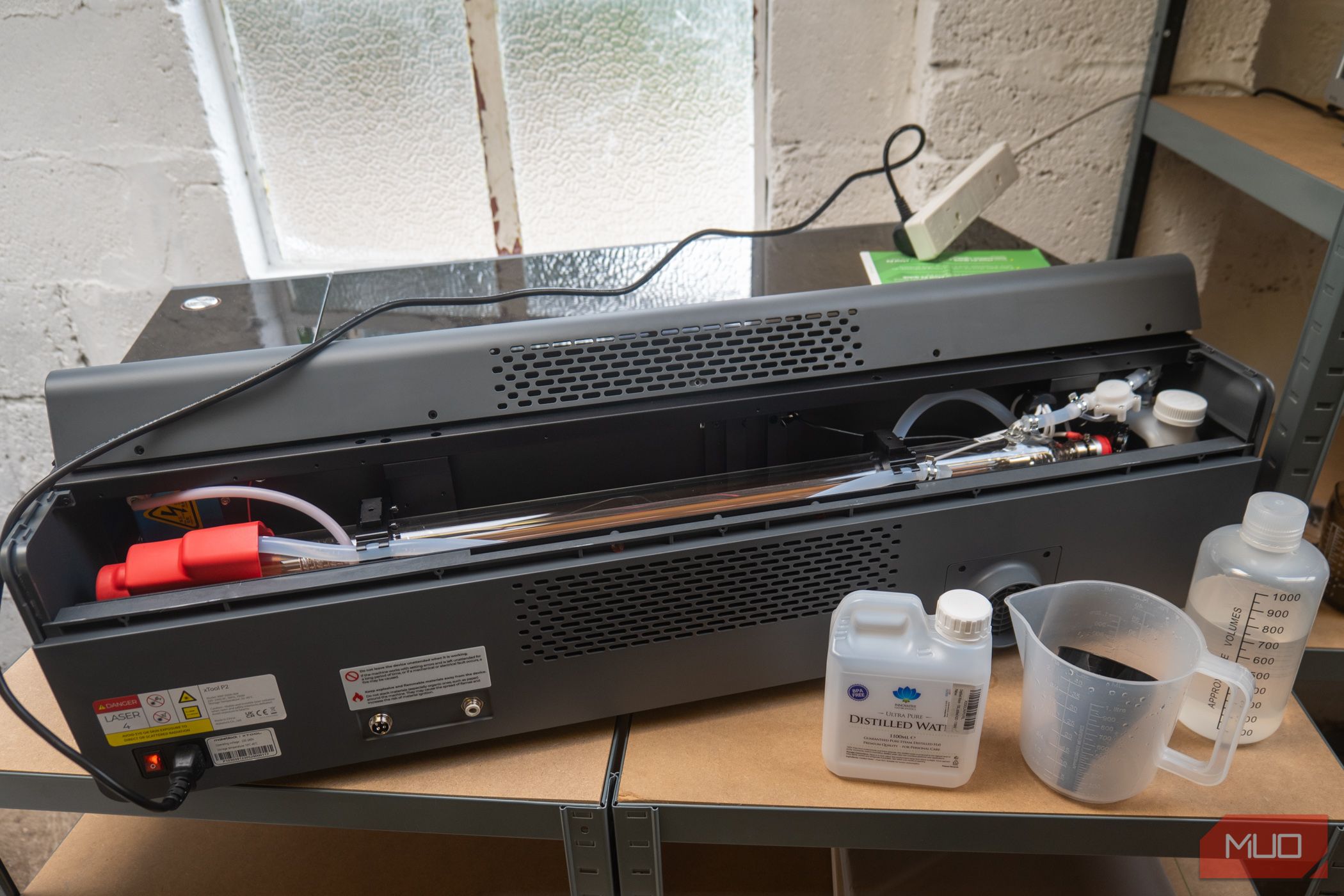 /sv/images/xtool-p2-setup-rear-tube-view.jpg