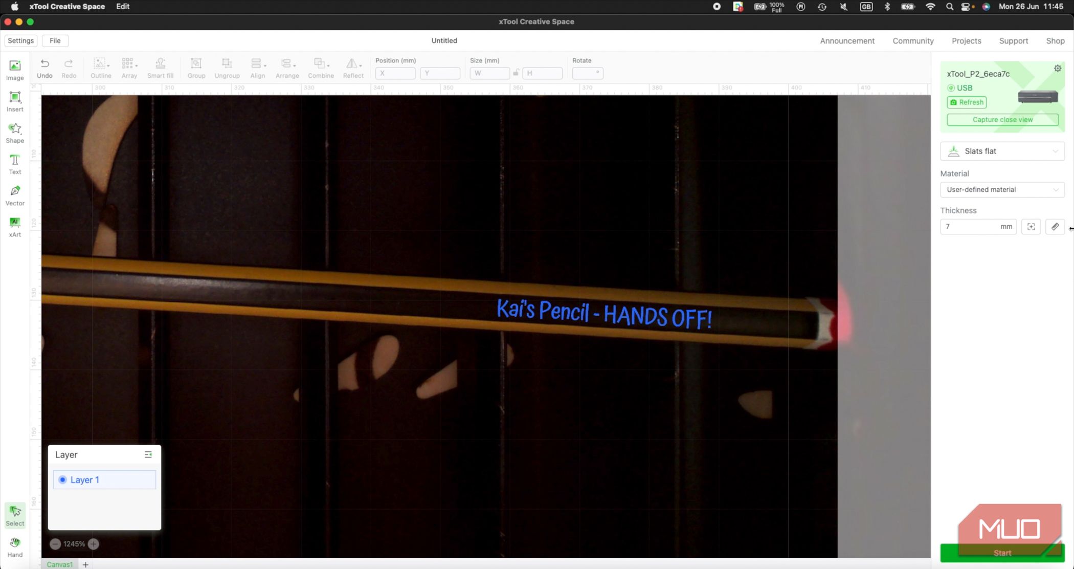 /sv/images/xtool-p2-xcs-close-up-view-of-a-pencil.jpg