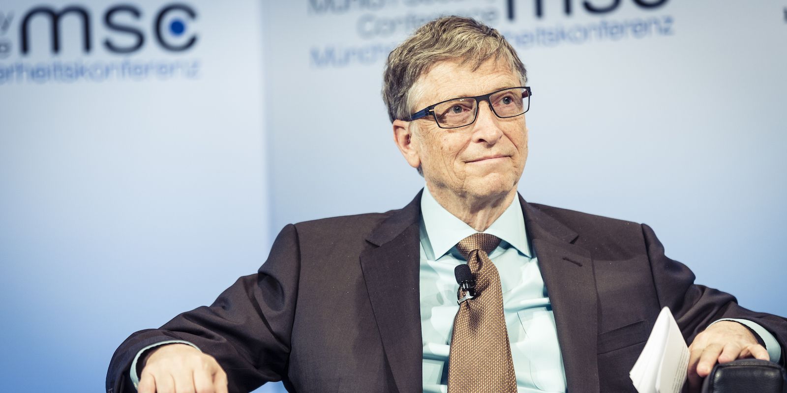 /th/images/bill-gates-speaking-at-event.jpg