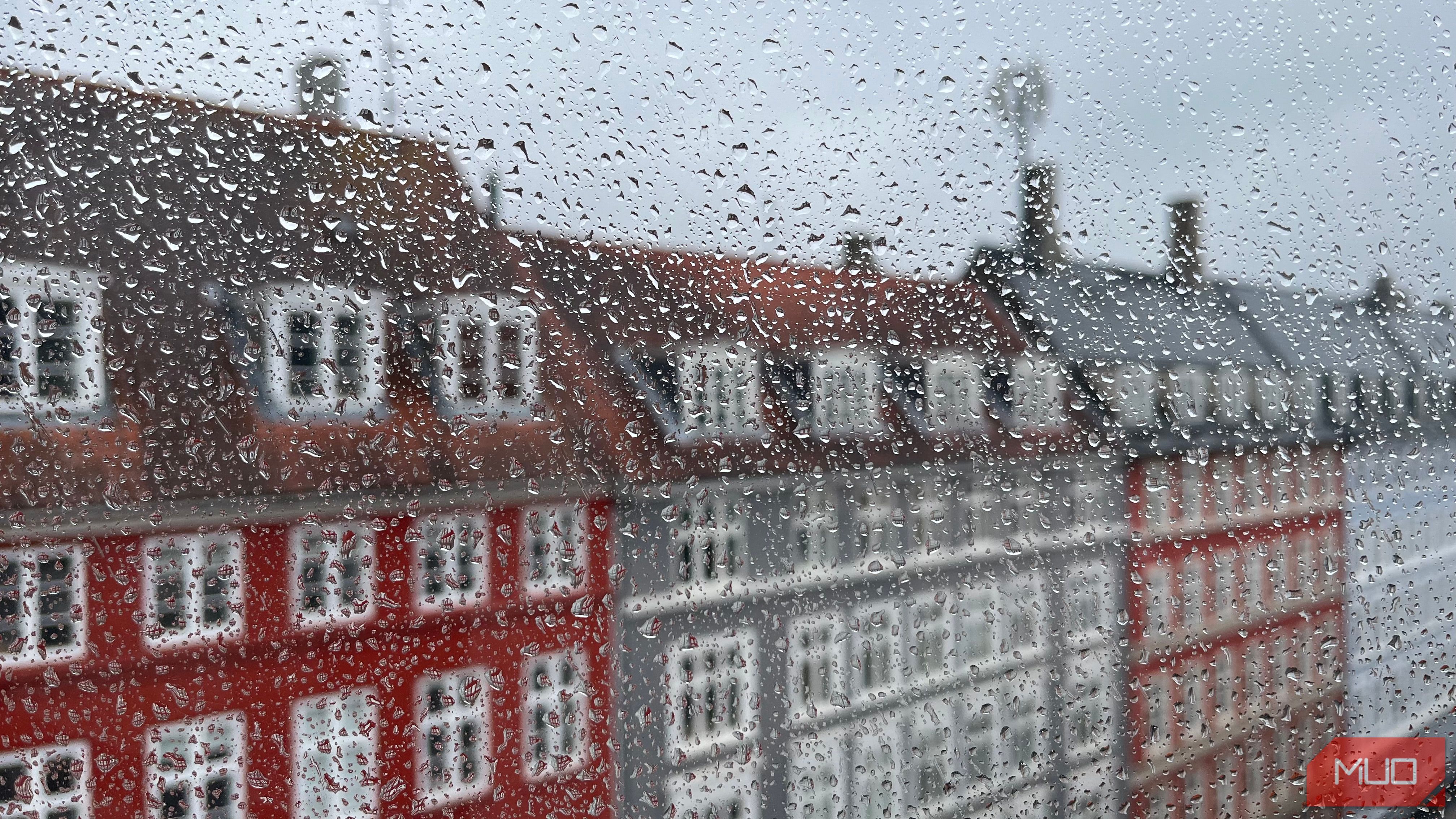 /th/images/buildings-and-water-droplets.jpeg /th/images/buildings-and-water-droplets.jpeg