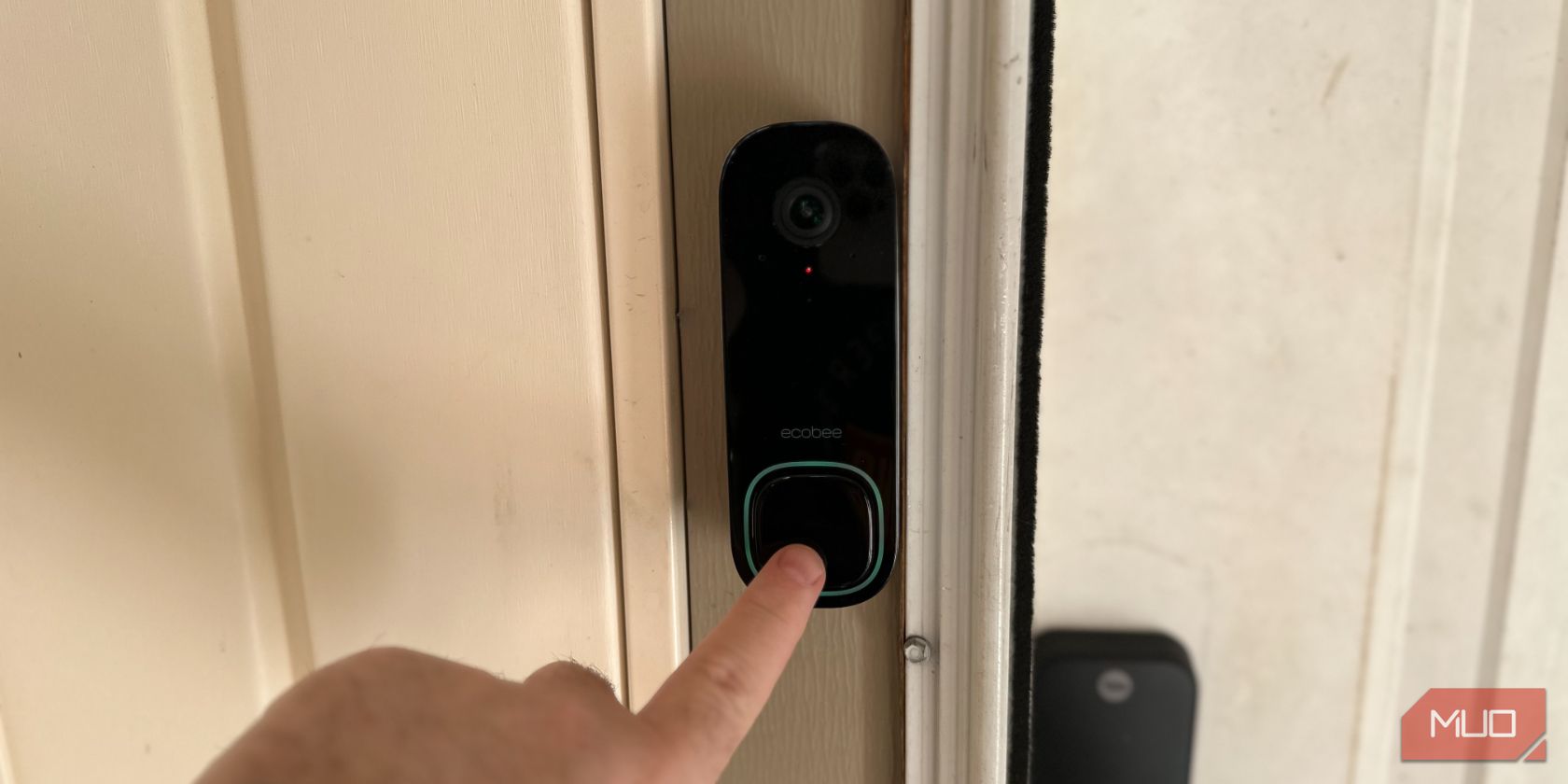 /th/images/ecobee-smart-video-doorbell-rings.jpg