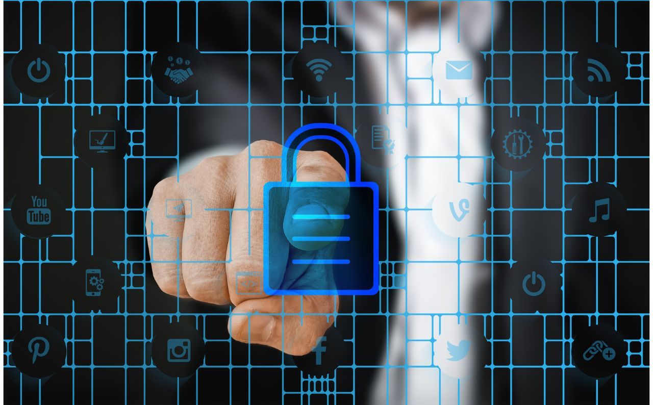 /th/images/finger-padlock.jpg /th/images/finger-padlock.jpg