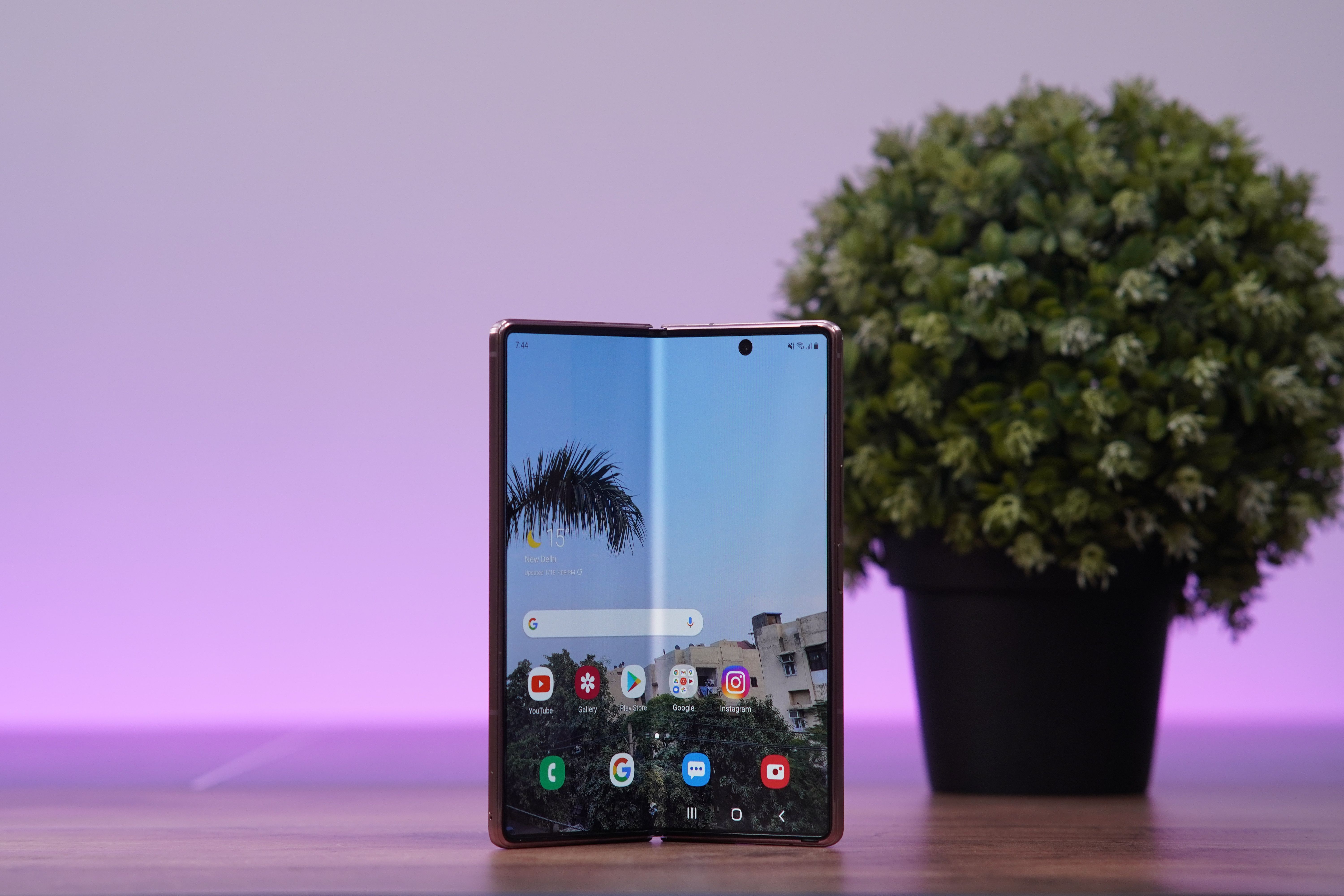 /th/images/foldable-display-crease.jpg /th/images/foldable-display-crease.jpg