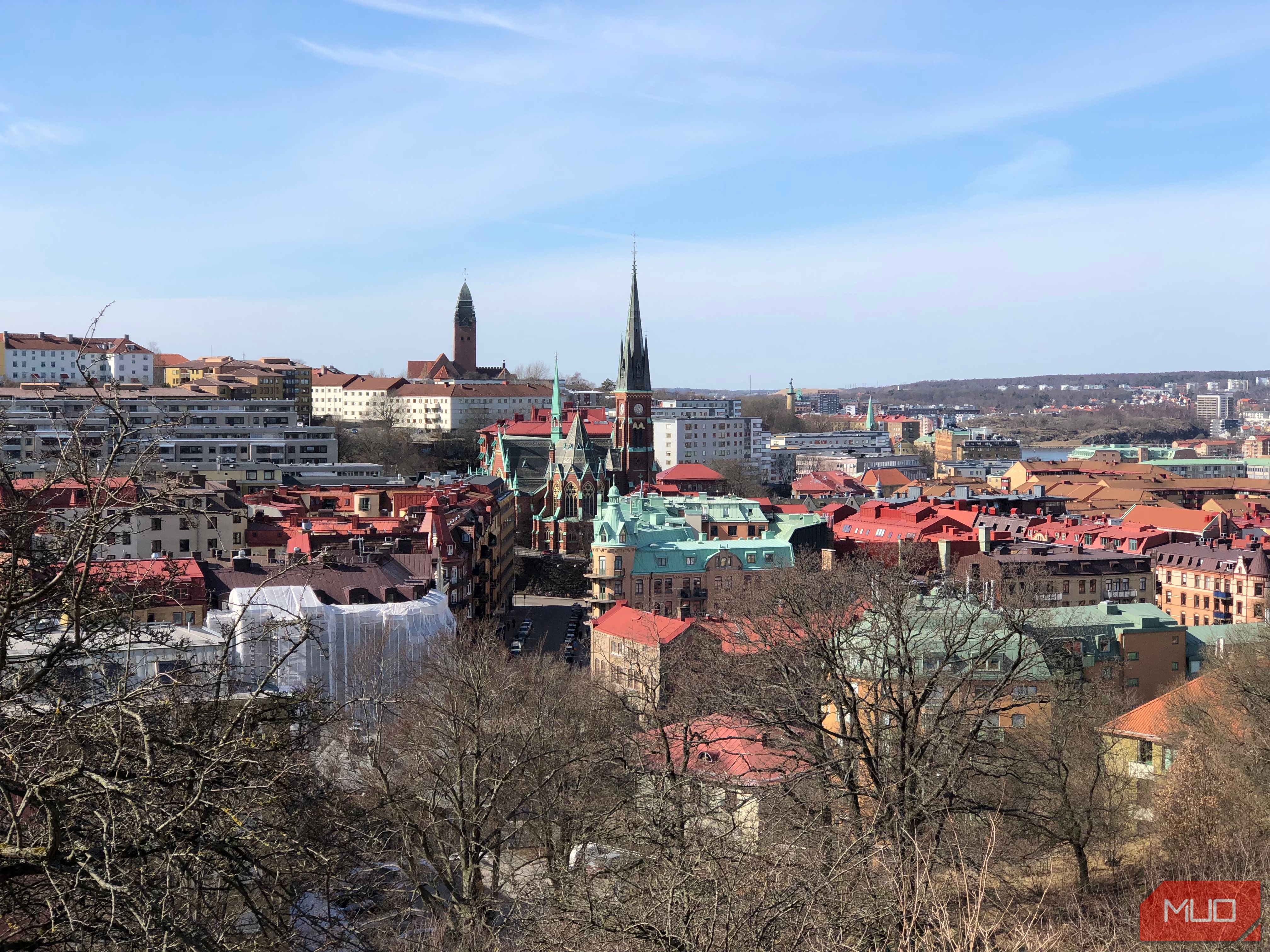 /vi/images/city-skyline-daytime.jpeg /vi/images/city-skyline-daytime.jpeg