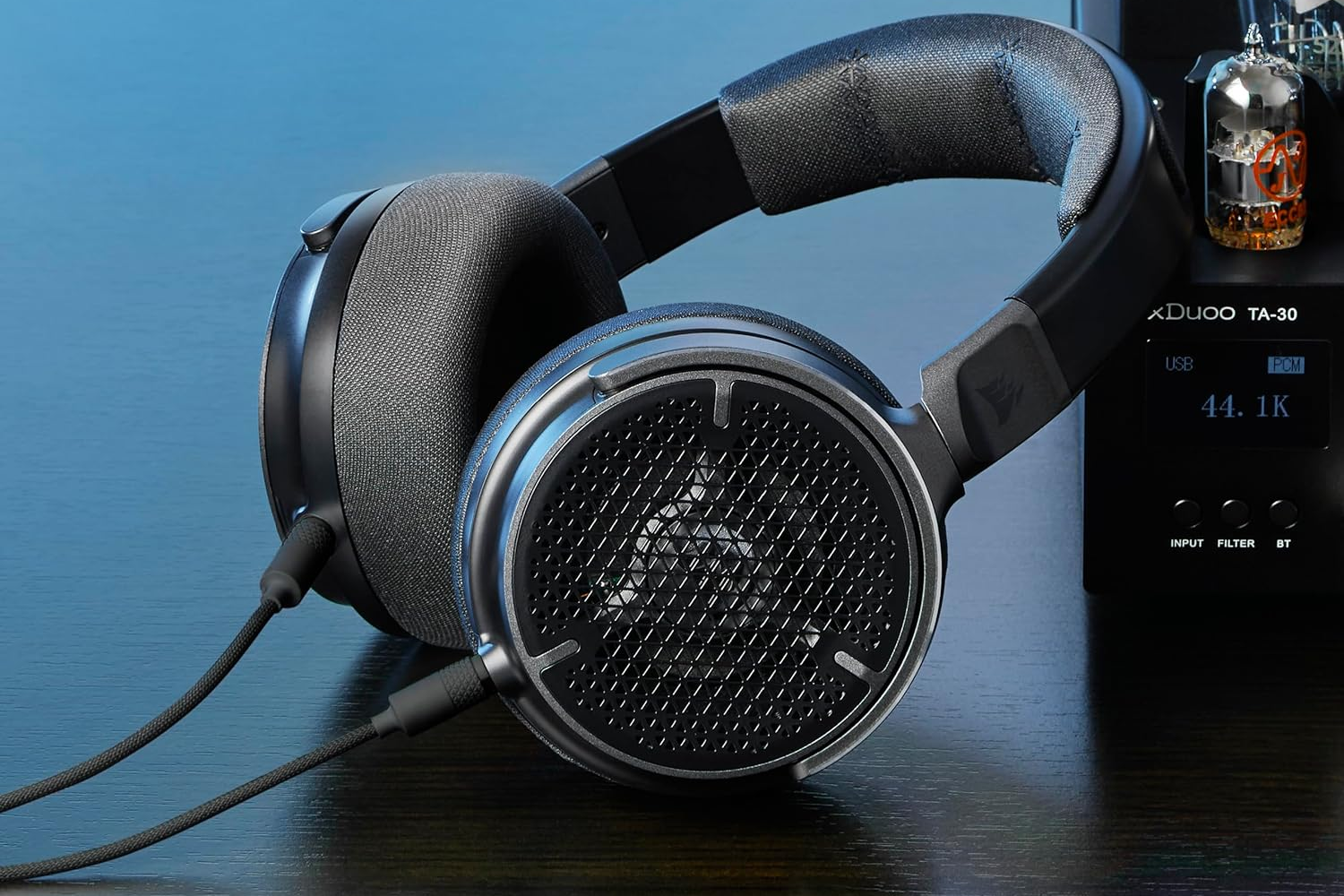 /vi/images/corsair-virtuoso-pro-wired-open-back-gaming-headset.png