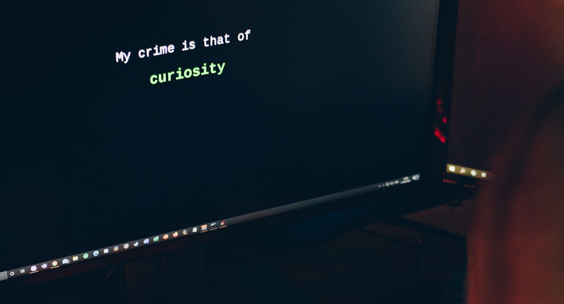 /vi/images/crop-cyber-spy-hacking-computer-system-in-darkness.jpg /vi/images/crop-cyber-spy-hacking-computer-system-in-darkness.jpg