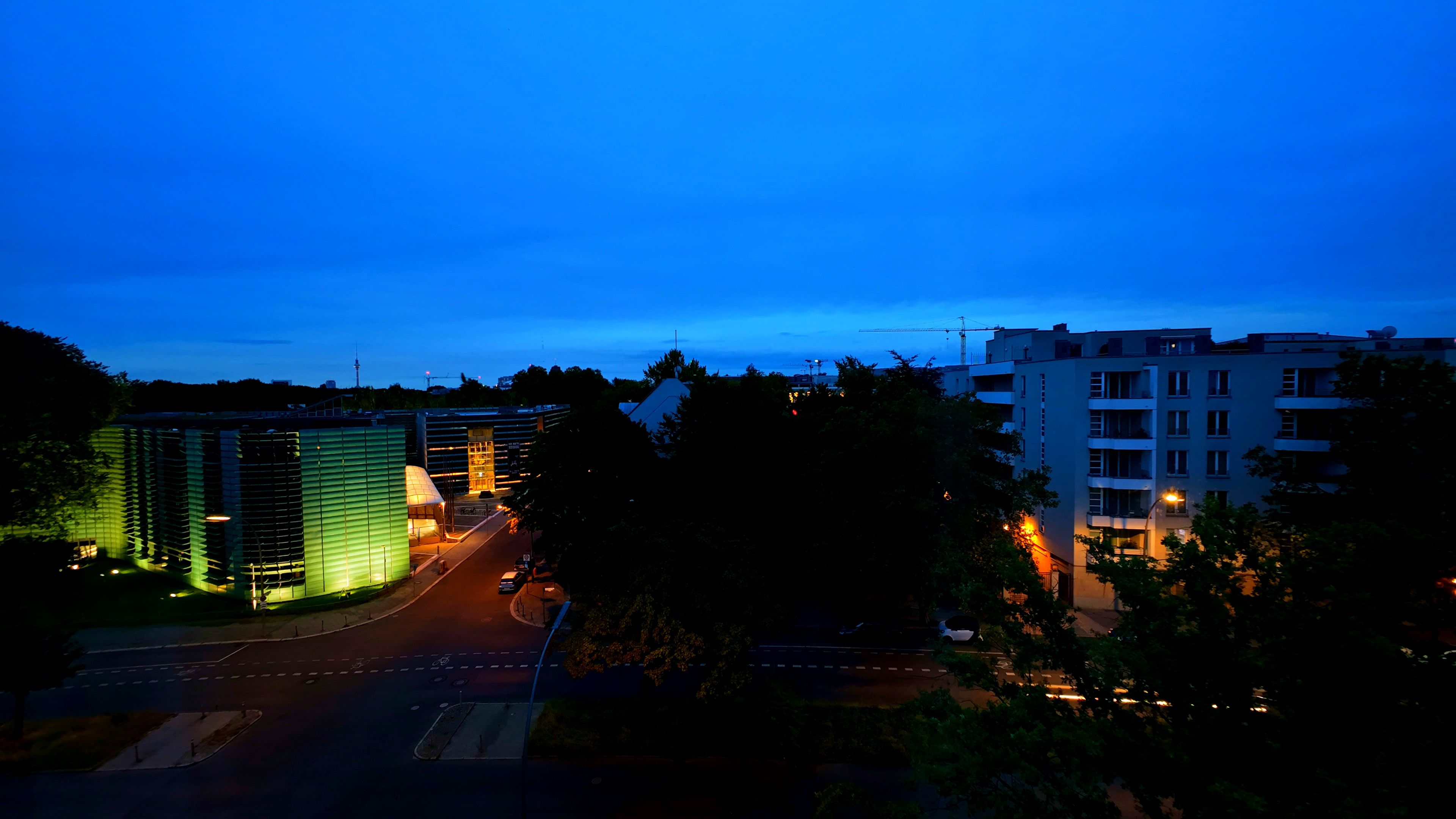 /vi/images/dji-osmo-action-4-low-light-timelapse-still.jpg /vi/images/dji-osmo-action-4-low-light-timelapse-still.jpg