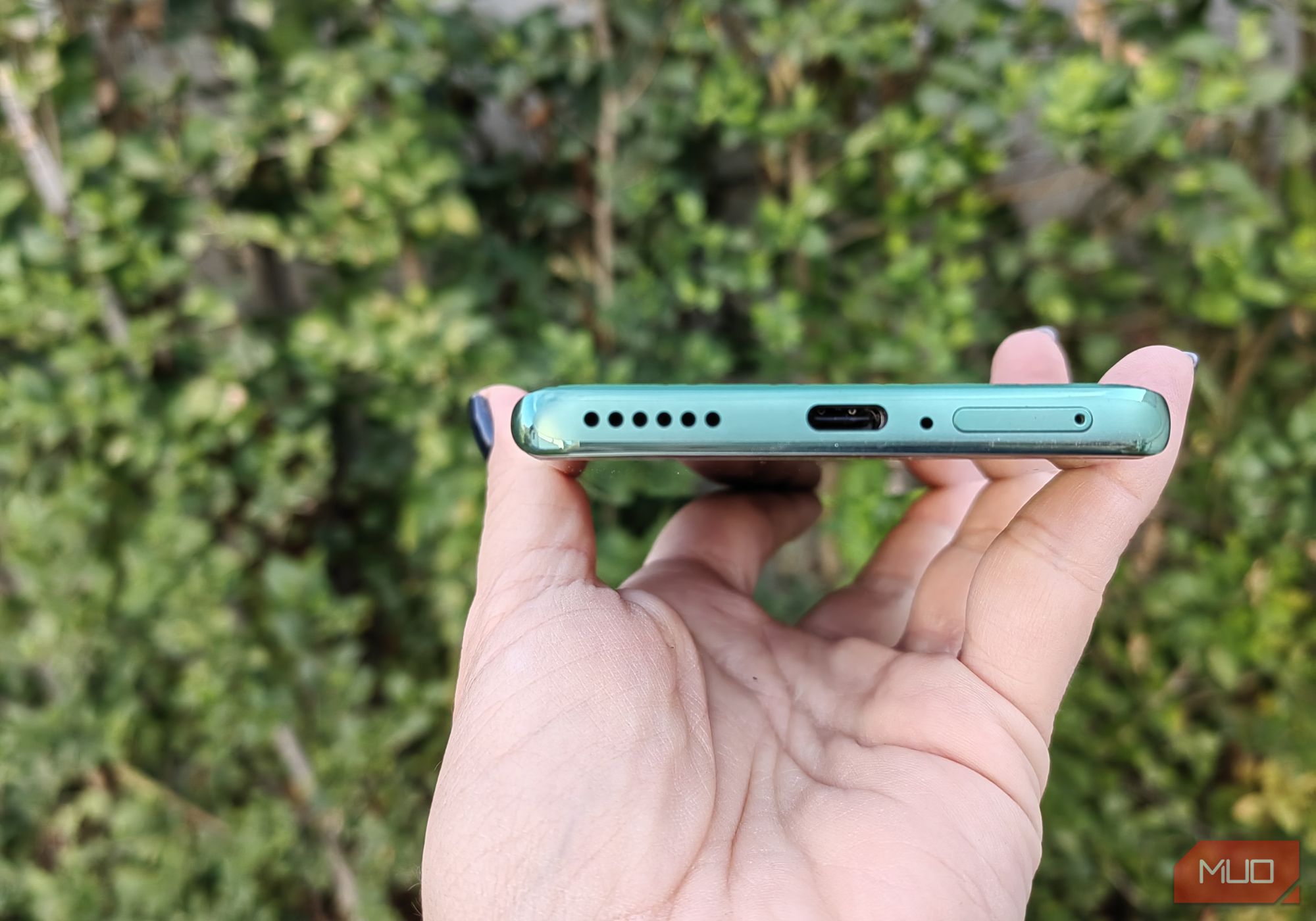 /vi/images/huawei-nova-11-pro-charger.jpg