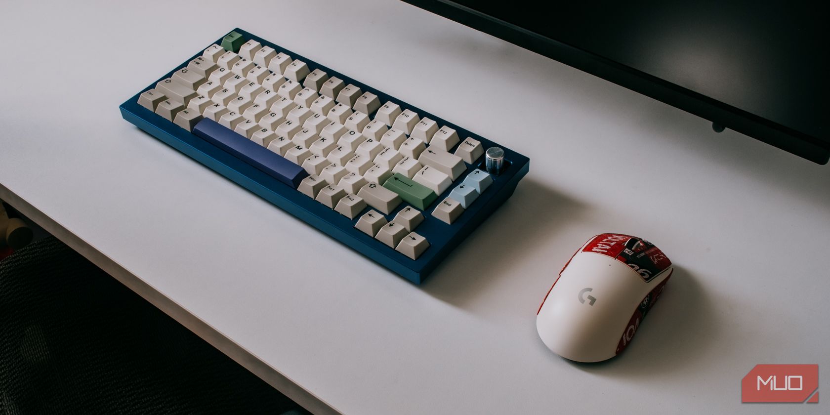 /vi/images/mouse-and-keyboard-angled-1.JPG