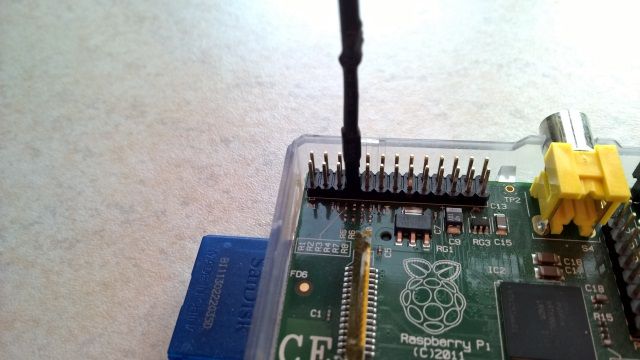 /vi/images/muo-diy-pifm-gpio.jpg /vi/images/muo-diy-pifm-gpio.jpg