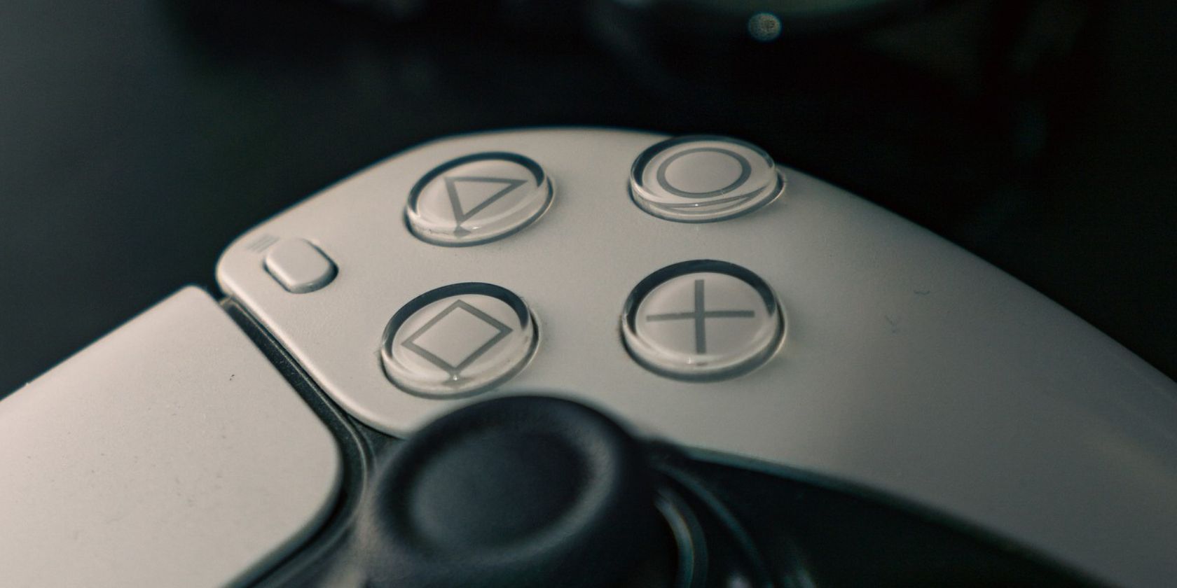 /vi/images/playstation-white-controller.jpg