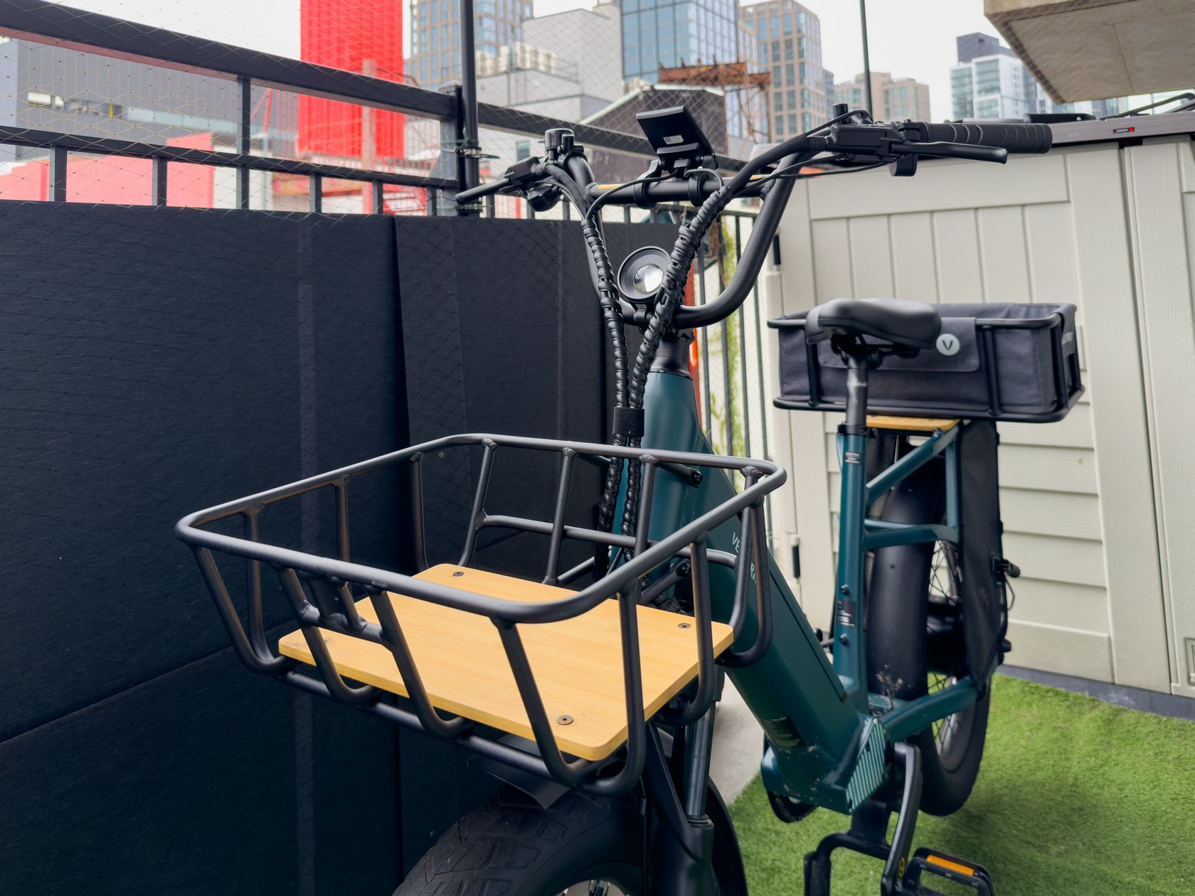 /vi/images/velotric-go-1-front-basket-front-view.jpg /vi/images/velotric-go-1-front-basket-front-view.jpg