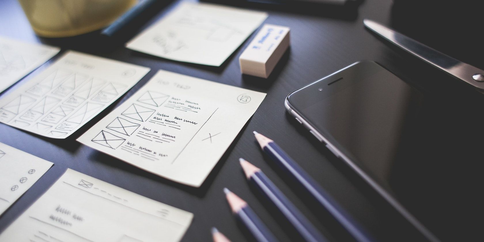 /vi/images/white-papers-pencils-and-a-mobile-phone-placed-side-by-side-on-a-table.jpg /vi/images/white-papers-pencils-and-a-mobile-phone-placed-side-by-side-on-a-table.jpg